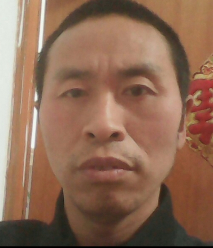 山的第一张照片--蓬溪闪婚服务中心